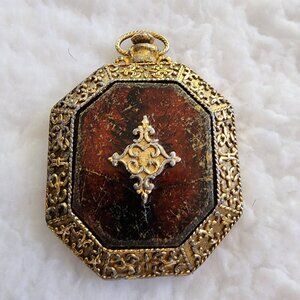 Vintage/Antique Ladies Compact - Max Factor Golden Signet - Pendant Style